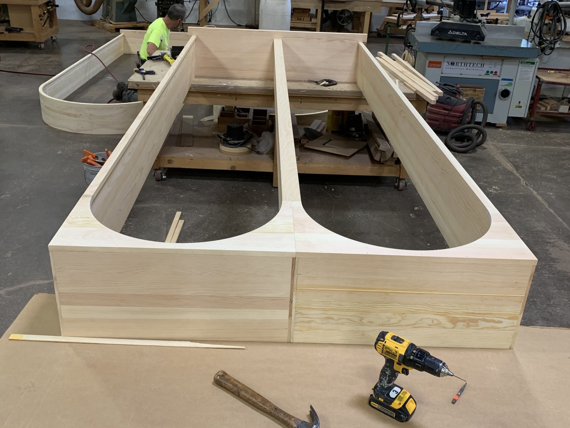 Building frames for twin fixed windows